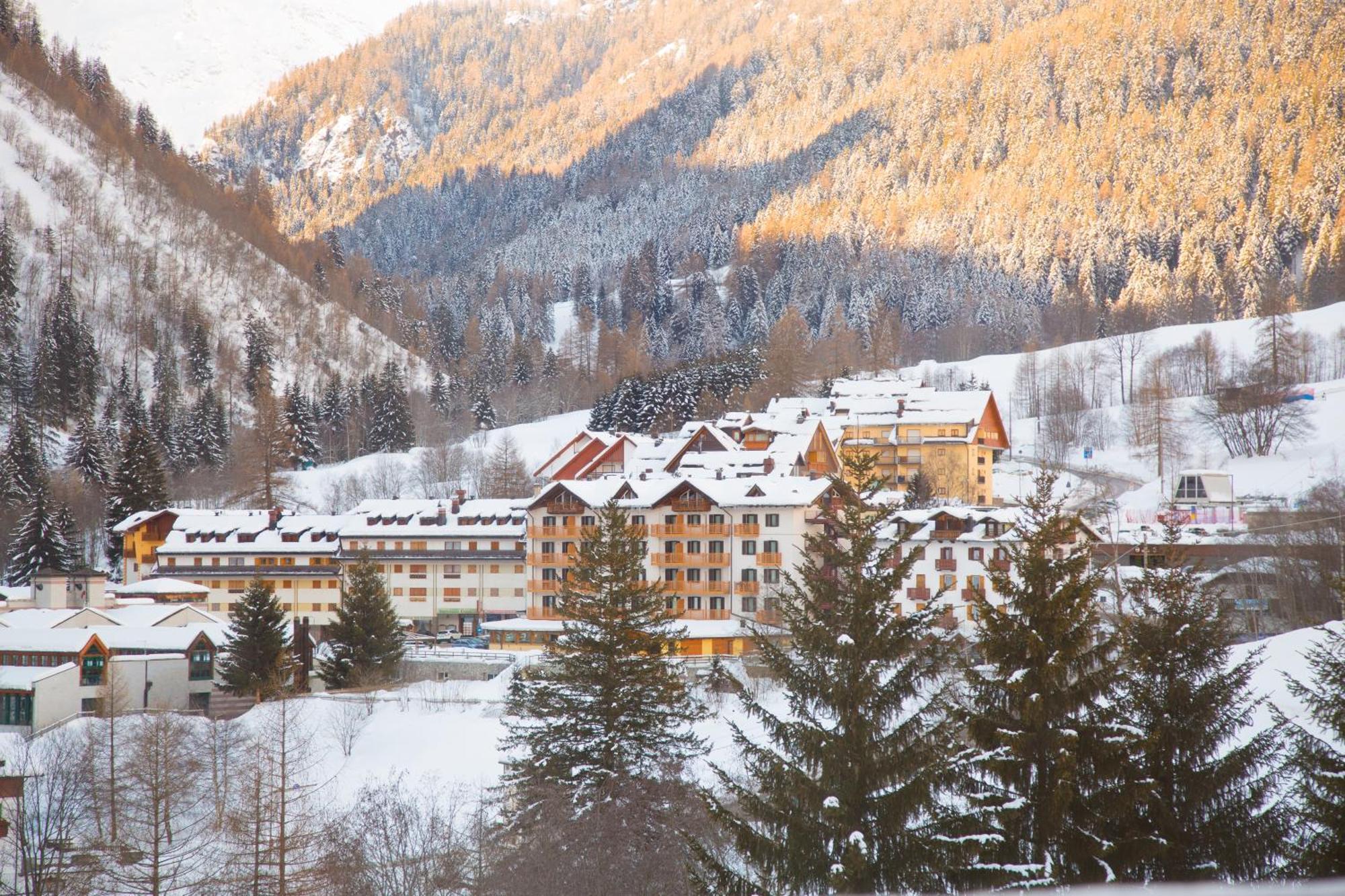 Hotel Vioz Peio Fonti Exterior photo